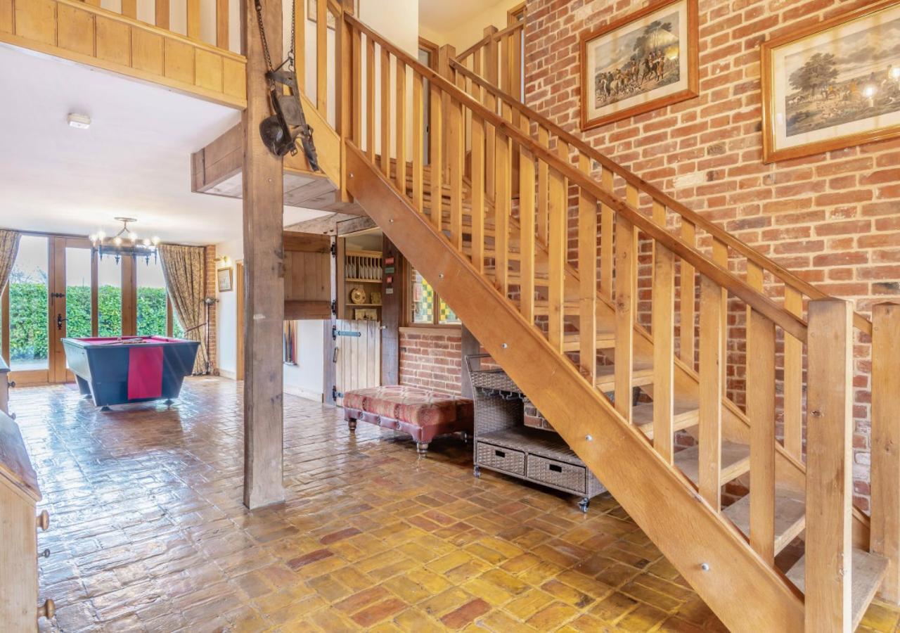 Elms Barn Villa Wangford Bagian luar foto